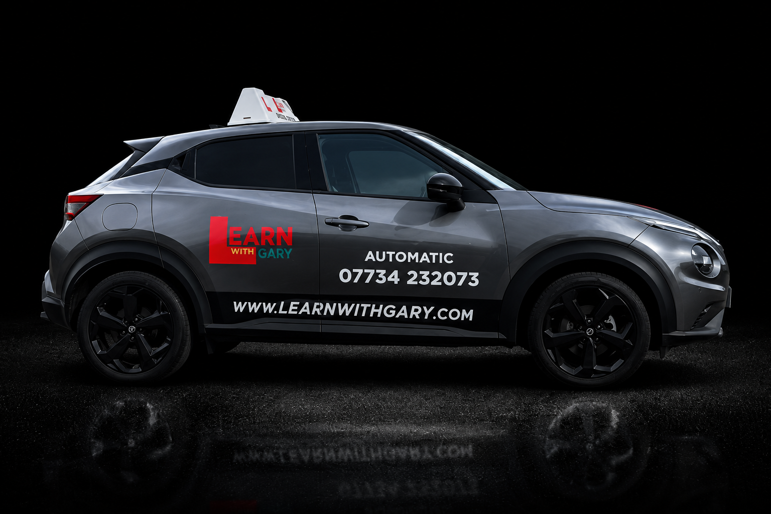 Side view of Gary's branded Nissan Juke